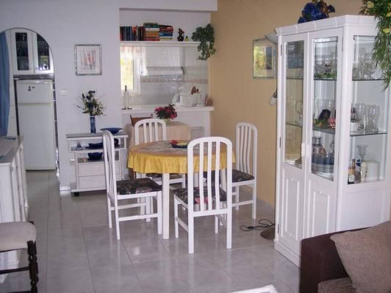 Apartamento entero, Wohnung mit Pool, Garten, Terrasse in Strandnähe in Montgó, Dénia