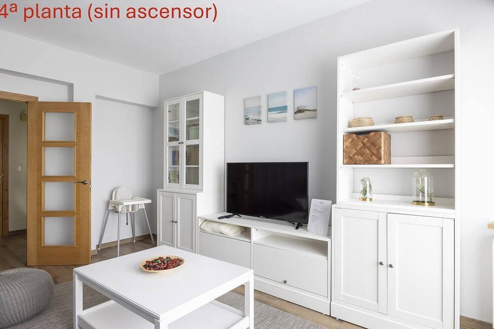 Apartamento entero, Piso 4 Adeinés Viviendas uso turístico in La Estrada, Provincia de Pontevedra