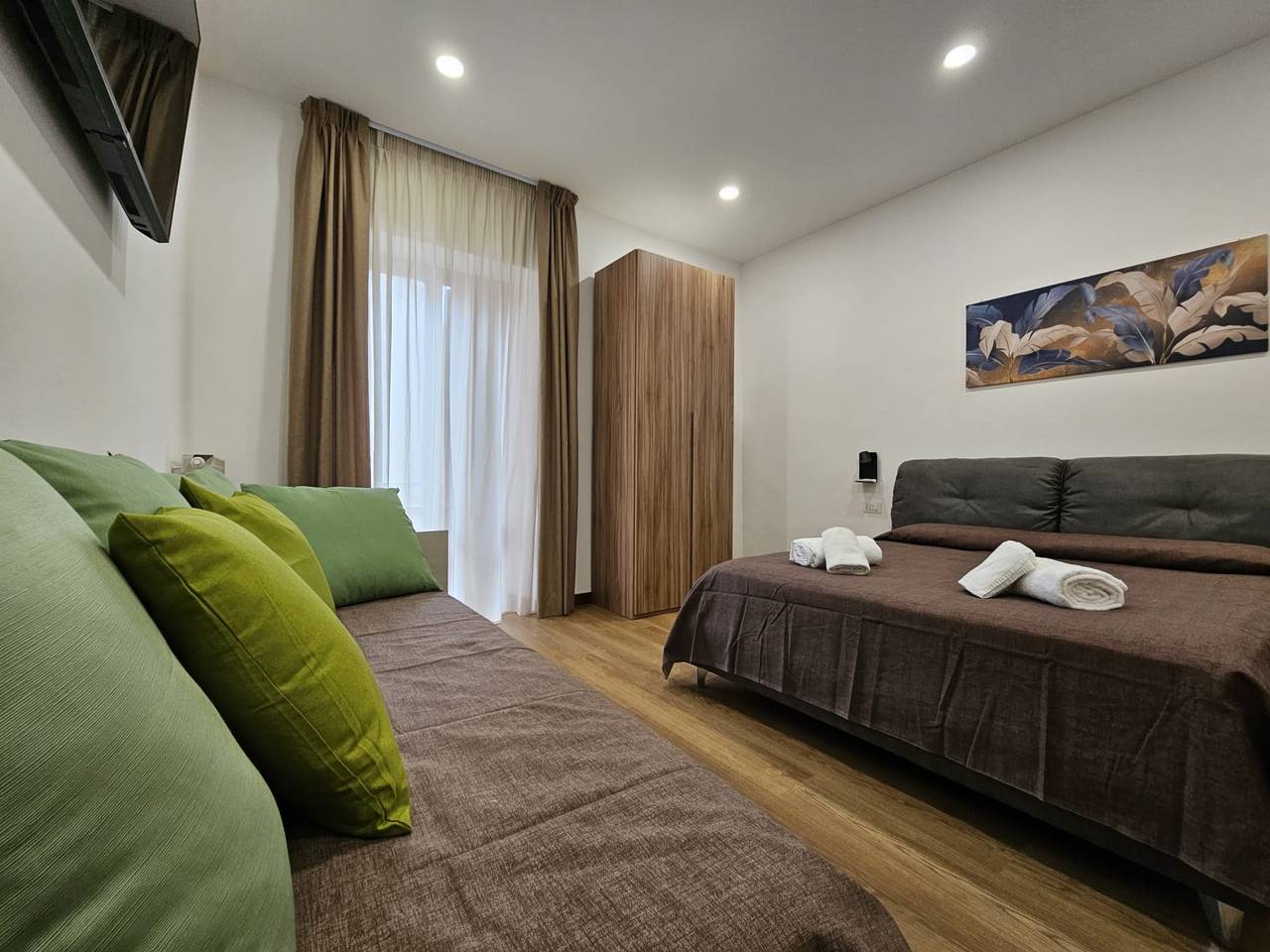 La Darsena Guesthouse Room 1 - by Be Your Home in Civitavecchia, Rom Provinz