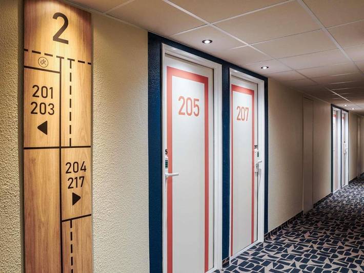 Hôtel pour 2 personnes, avec Terrasse et Jardin à Couëron
