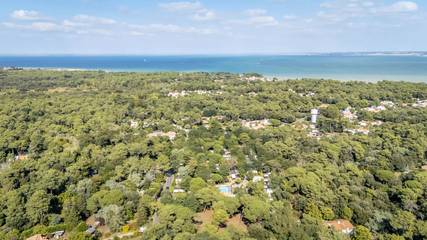 Camping für 4 Personen, mit Terrasse, mit Haustier auf der Ile de Re
