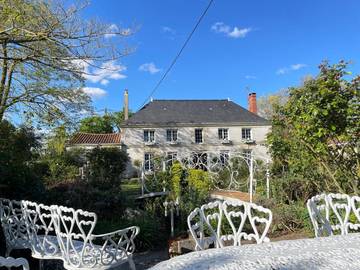 Chambre d’hôte pour 2 personnes, avec vue et jardin à Nueil-sur-Layon