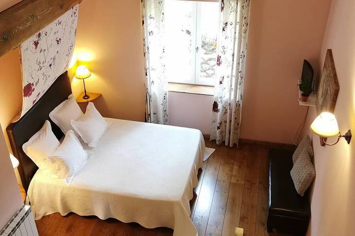 Location de vacances pour 6 personnes, avec jardin à Caudiès-de-Fenouillèdes - 2