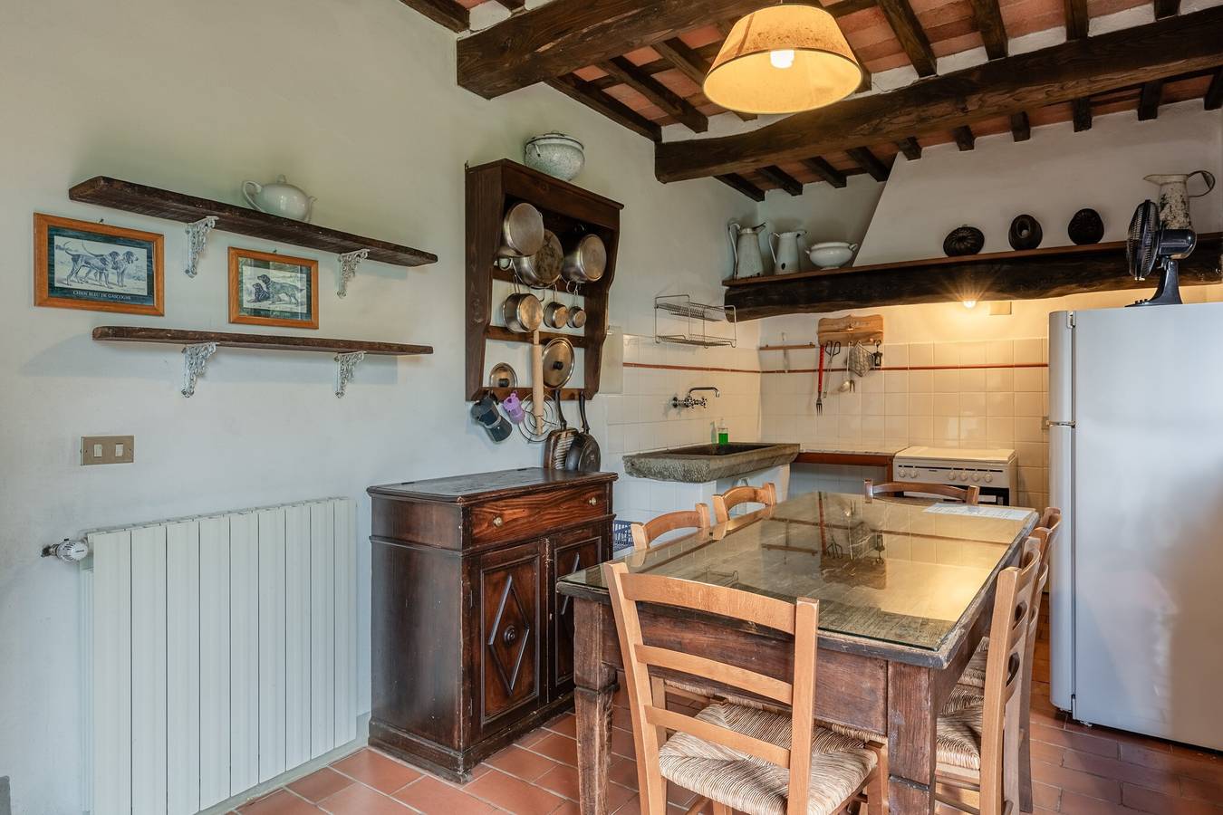 Ganze Wohnung, Ferienwohnung 'Cima A Zano' mit Bergblick, Gemeinschaftspool und Wi-Fi in Pescia, Pistoia Provinz