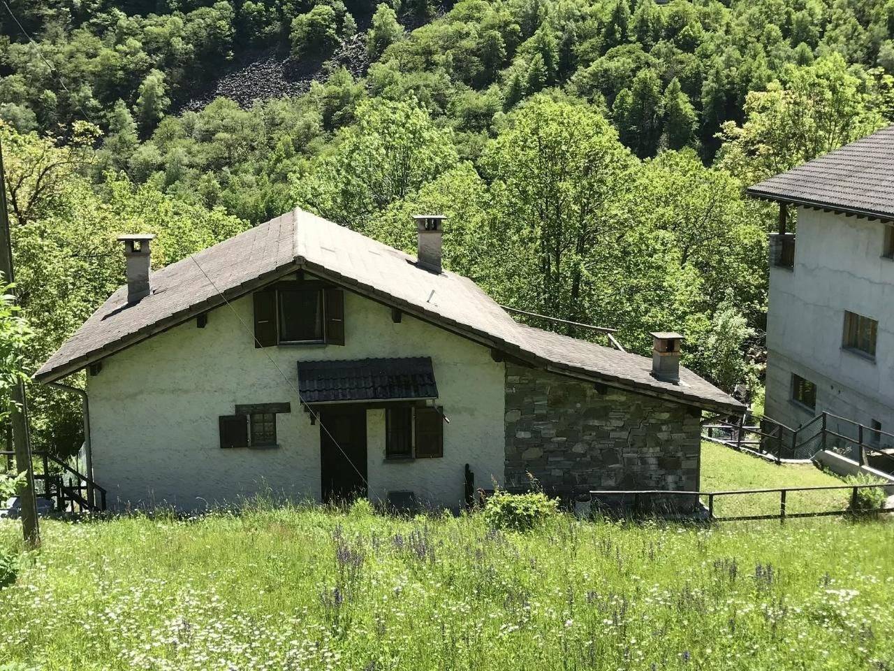'Casa Cantoni in Lavizzara, Tessiner Alpen