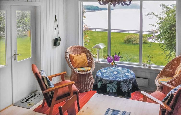 Ferienhaus für 9 Personen, mit Terrasse in Nördliches Fjordnorwegen - 2