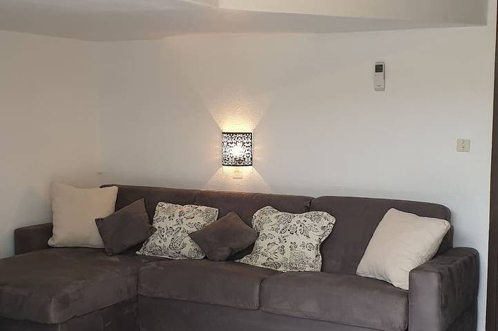 Ferienhaus - 1   Raum - 4   Personen in Santa Giulia, Porto-Vecchio