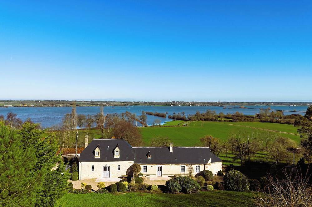 Le domaine des roseraies, Omaha Beach, Maupassant gîte in Saint-Benoît-de-l'Aure, Bayeux region