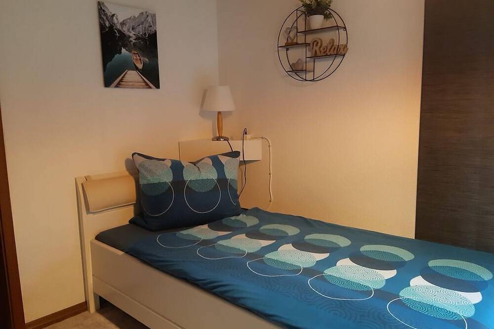 Ganze Wohnung, Ferienwohnung Zur Eiche - Ruhige 70qm-Ferienwohnung im Westerwald in Birken-Honigsessen, Altenkirchen & Umgebung