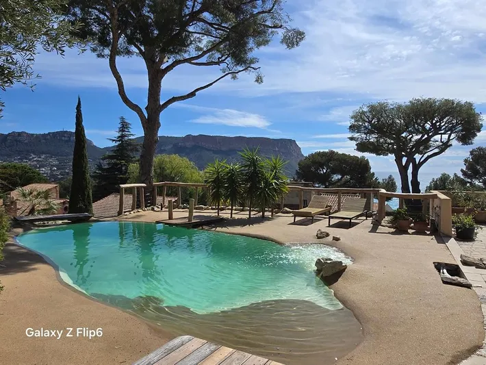 Chalet para 10 personas, con jardín además de vistas y piscina, Se admiten mascotas - 1