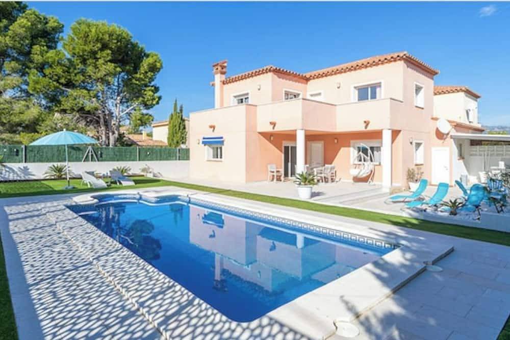 Casa vacanza a Baix Ebre a partire da 295€ a notte