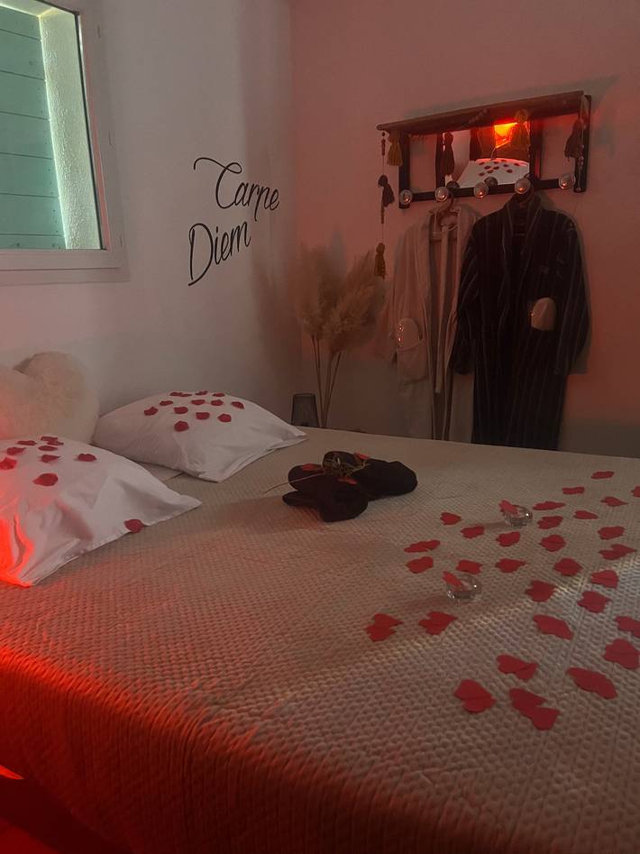 Casa de vacaciones para 2 personas, con jardín y jacuzzi - 1