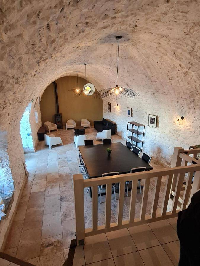 Château du Poët-Célard in Le Poët-Célard, Région de Die