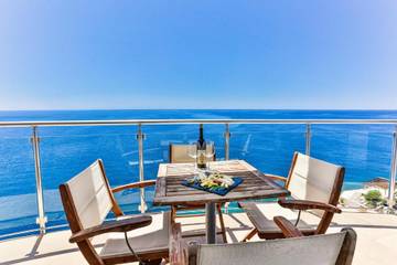 Ferienwohnung für 6 Personen, mit Pool und Terrasse, mit Haustier in Montenegro