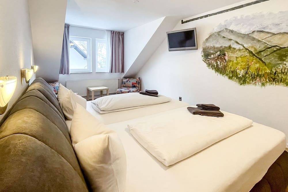 Komfortables und vielseitiges Zimmer –Perfekt für Erholung, Arbeit und Austausch in Züschen, Winterberg