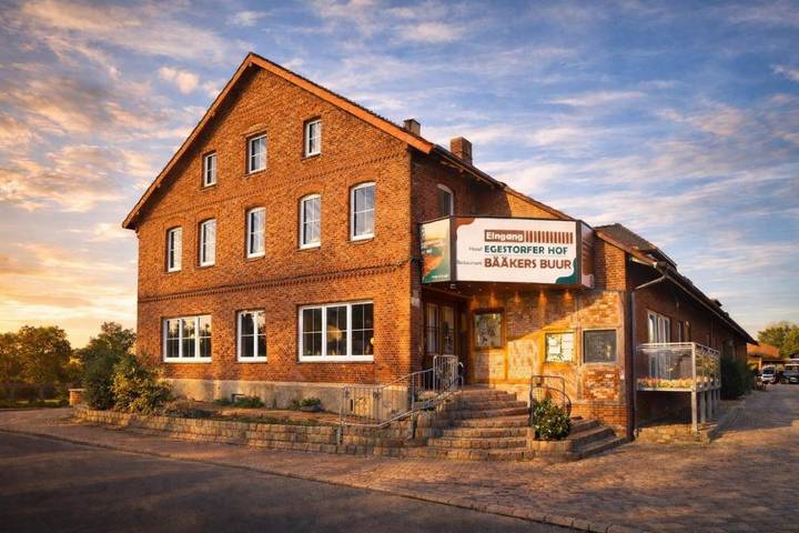 Hotel für 2 Personen, mit Terrasse und Garten in Egestorf