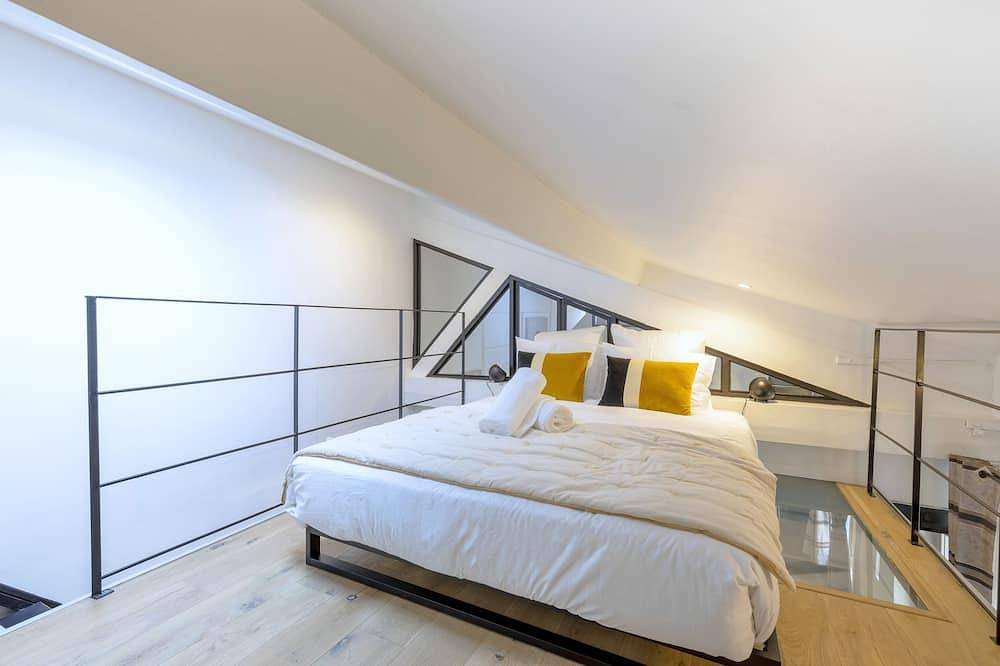 Entire apartment, Le Loft - Les Demoiselles at Versailles in Versailles, Yvelines