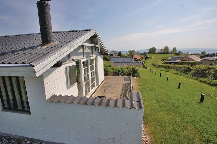 Feriehus for 4 personer, med have - 1