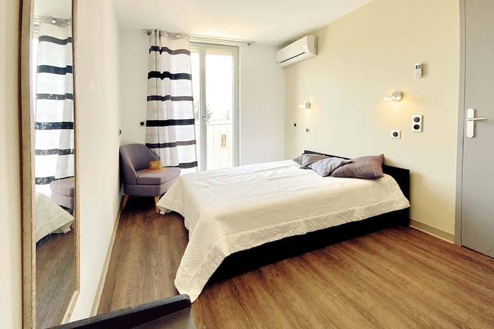 Gîte pour 5 personnes, avec balcon, animaux acceptés dans Plage Du Capelan Bandol - 2