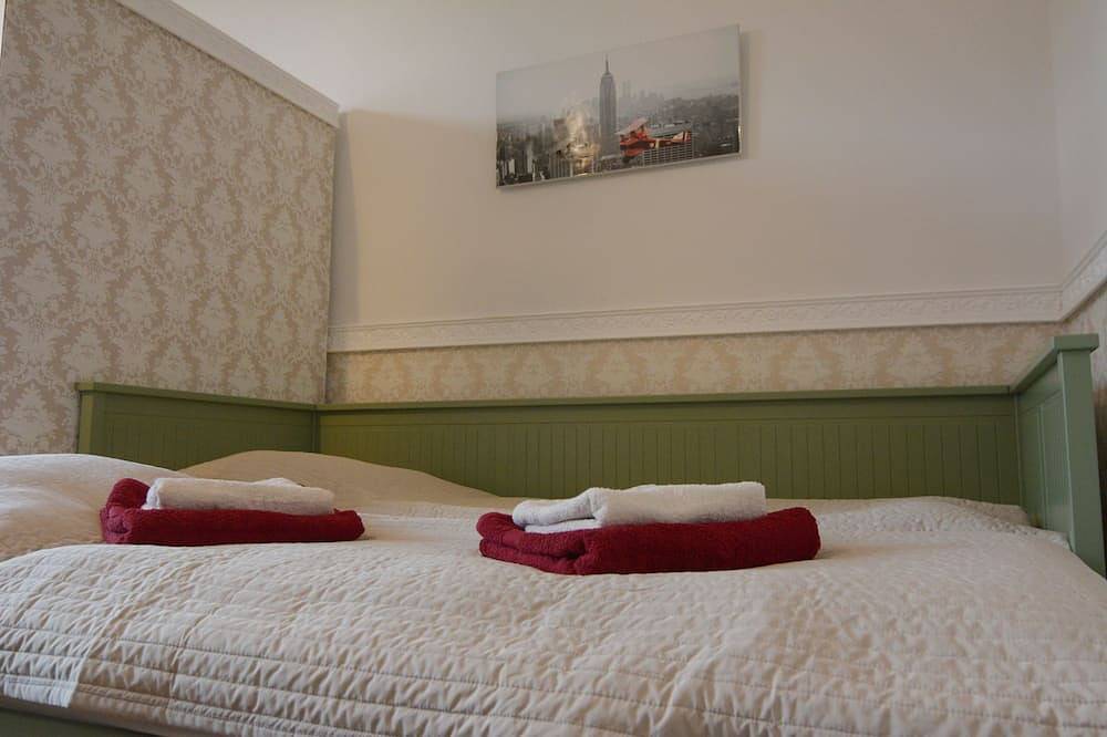 Apartamento entero, Excelente precio en el casco antiguo y el centro, linda vista, céntrico, acogedor con corazón in Altstadt (Heidelberg), Heidelberg