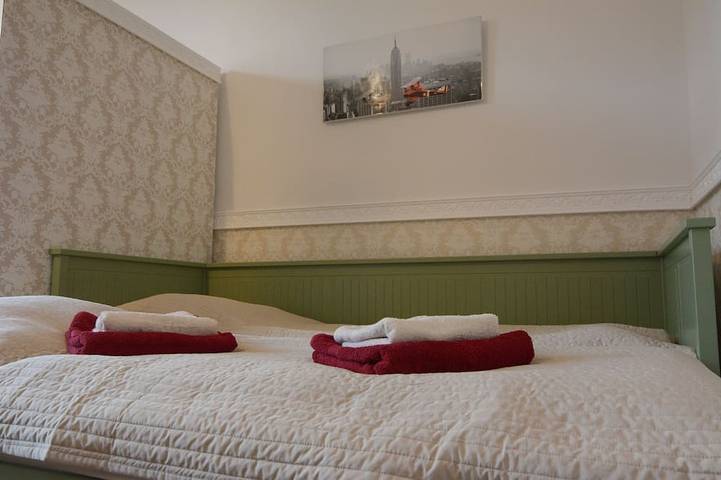 Appartement entier, Super prix dans la vieille ville et le centre, belle vue, central, confortable avec coeur in Altstadt (Heidelberg), Heidelberg