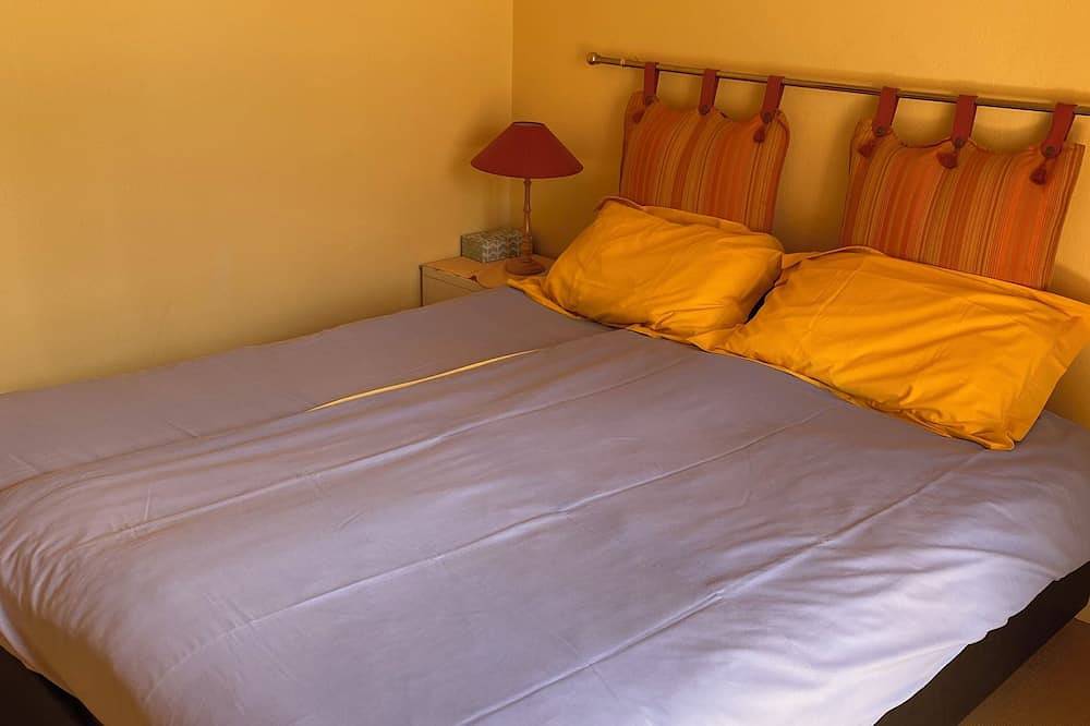 Quiet 3-bedroom villa with pool  in Vence (Alpes Marítimos), Region de Cannes