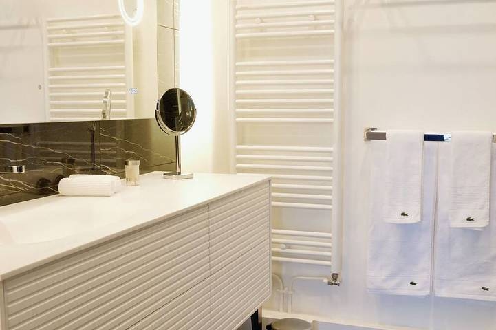 Location de vacances pour 4 personnes dans Les Machines de l’île - 4