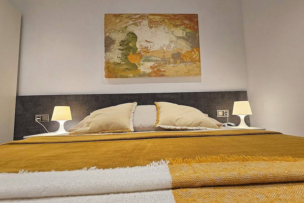 Chalet a 35 Minutos de Barcelona, con Todos los Alicientes Para Disfrutar in Castellolí, Barcelona Binnenland