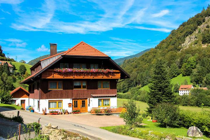 Pension pour 2 personnes, avec terrasse