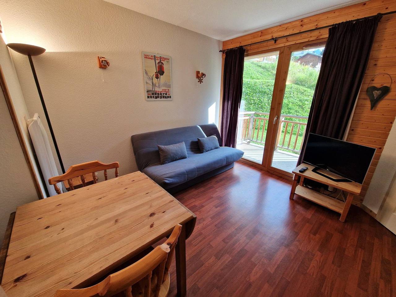 Apartamento entero, Apartamento para 6 personas, 2 piezas + cabina, cerca del telecabina en Modane in Valfréjus, Modane