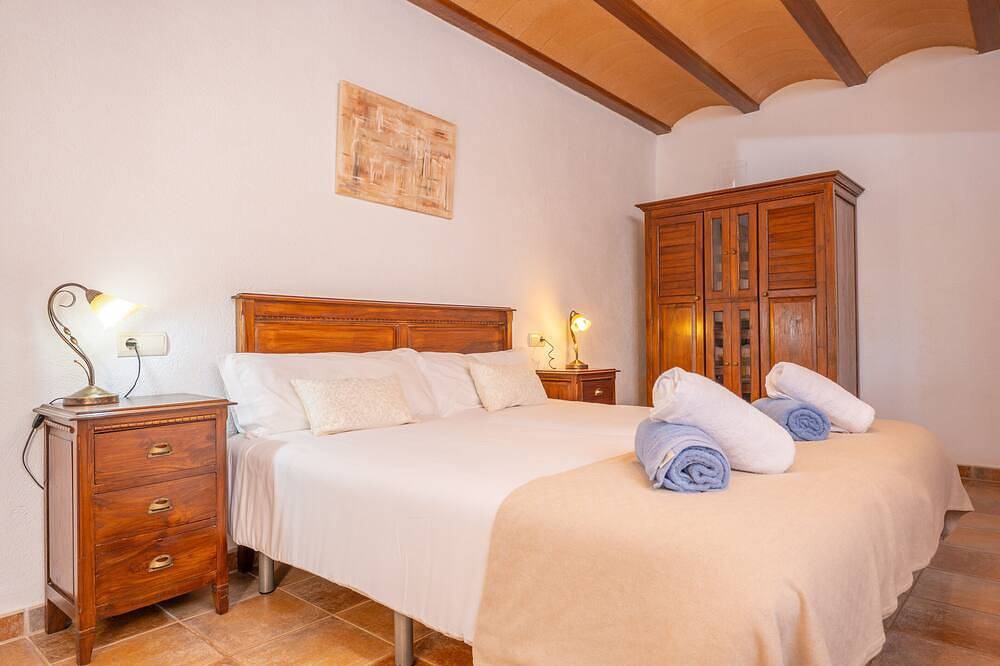 Sa Pedrera Des Turó - Charming country house with pool near the sea - Free Wi-Fi in Porto Cristo, Manacor