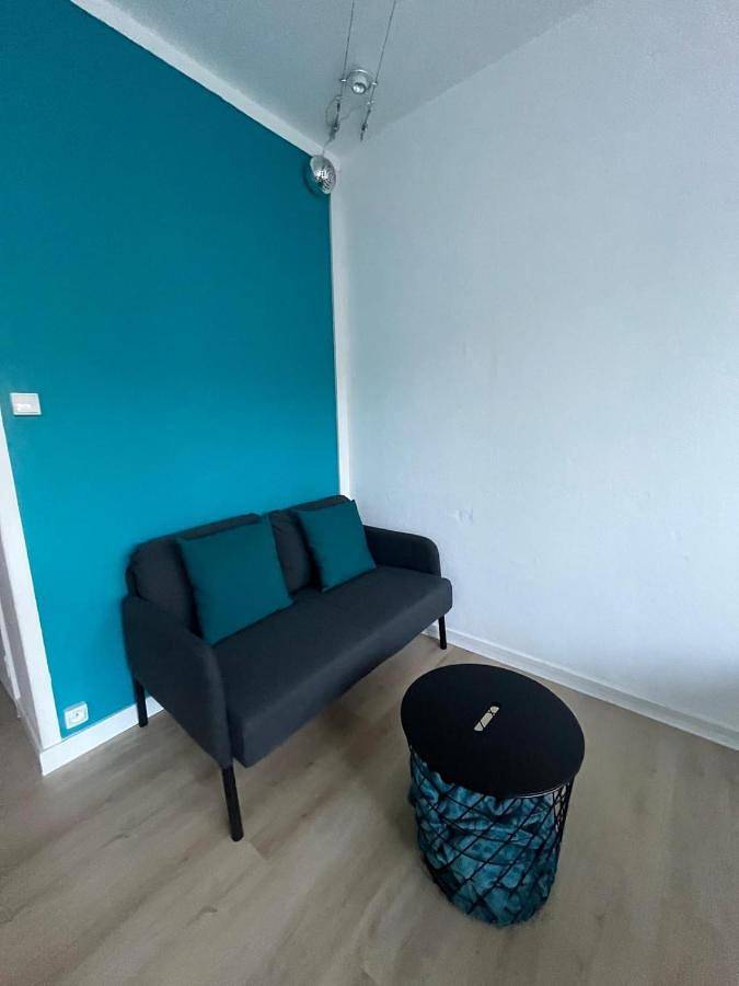 Gîte pour 2 personnes, avec balcon et vue dans Office De Tourisme De Royat Chamalieres - 4