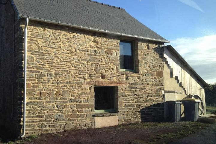 Location de vacances pour 4 personnes, avec jardin à Néant-sur-Yvel - 3