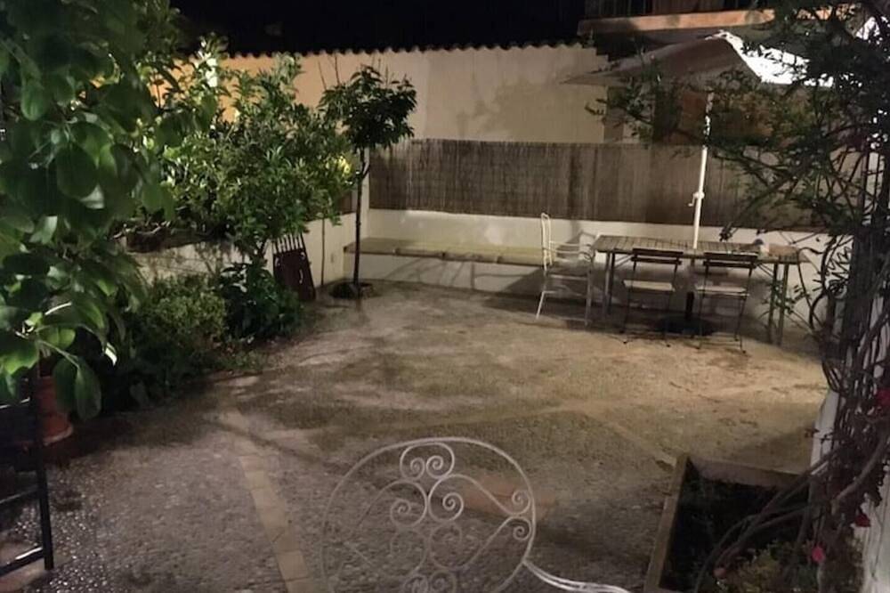Casita Rosa in Genova, Palma