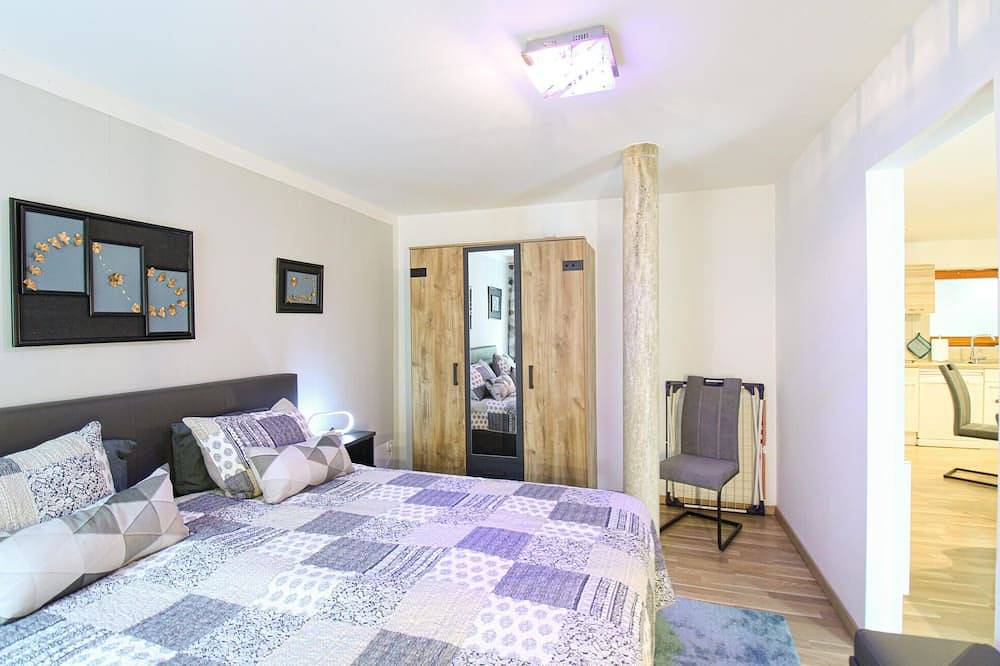 Apartamento inteiro, 1 bedroom lovely apartment in Deggingen in Deggingen, Göppingen (distrito)