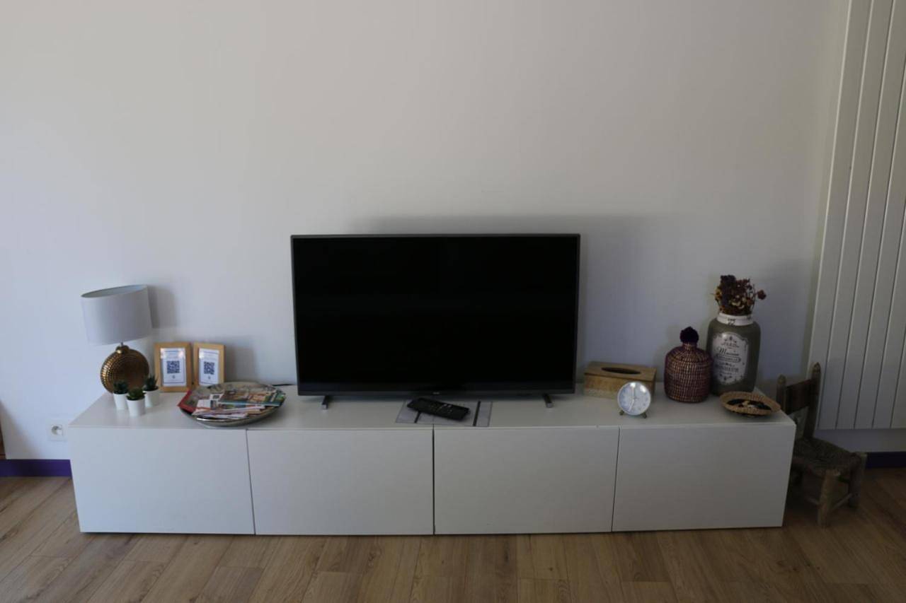 Appartement entier, Holiday Home in Les Milles, Aix-en-Provence