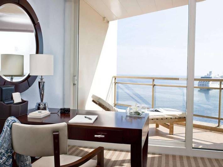 Hotel dla 3 osób, z Balkon i Taras oraz Ogród i Basen w Monako