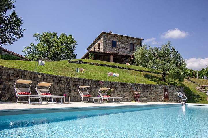Villa für 10 Personen, mit Garten und Balkon - 1