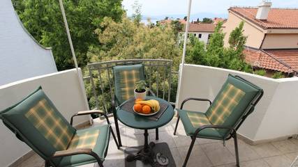 Ferienwohnung für 3 Personen, mit Balkon/Terrasse in Malinska