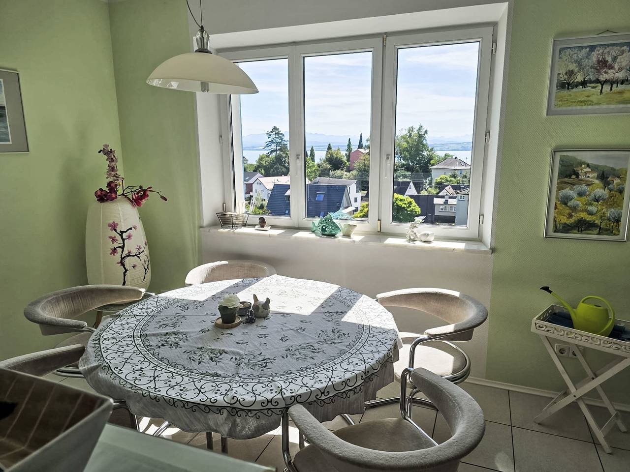 Ganze Wohnung, Wohnung B mit Balkon in Meersburg, Region Bodensee-Oberschwaben
