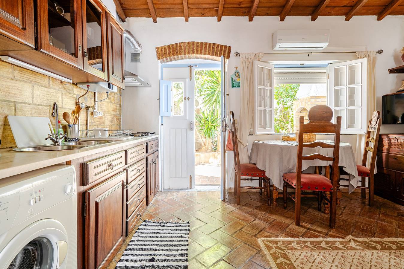 Vakantiehuis 'Casa Da Guia' met privétuin, Wi-Fi en airconditioning, foto 8