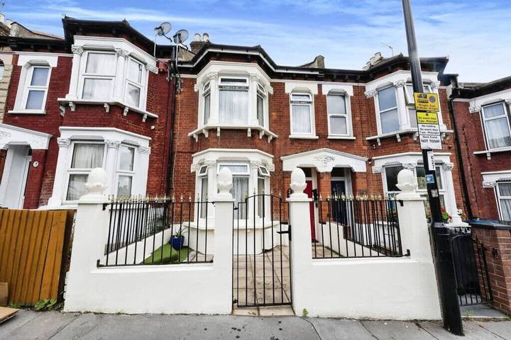 Location de vacances pour 6 personnes, avec jardin et balcon, adapté aux familles dans Borough londonien de Croydon - 3