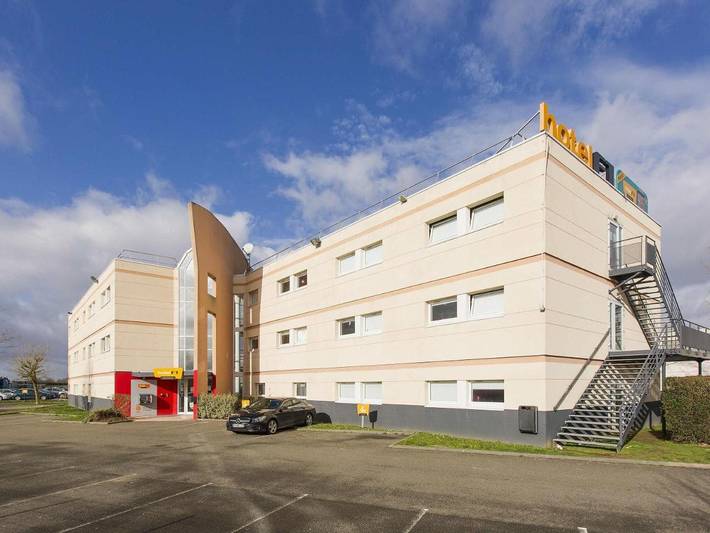 Hôtel pour 2 personnes, animaux acceptés à Maurepas - 4