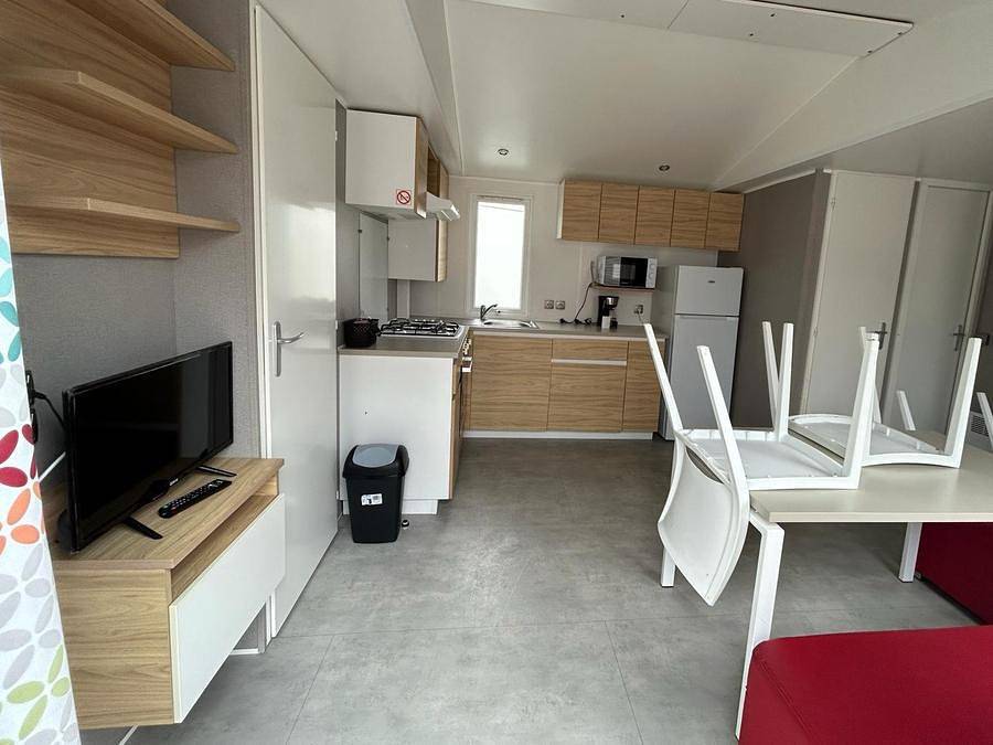 Camping Le Clairmarais - Mobilhome 4 personnes - Mobil-home Confort 2 chambres - Entre 30 et 35 m² in Clairmarais, Région de Saint-Omer