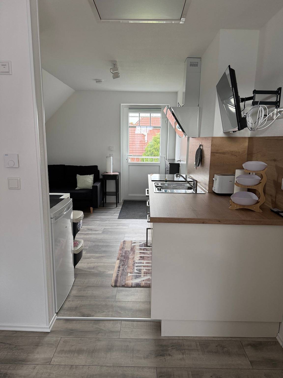 Ganze Wohnung, Apartment „Fewo Küstenliebe“ mit privatem Garten und Wlan in Westerholt, Landkreis Wittmund