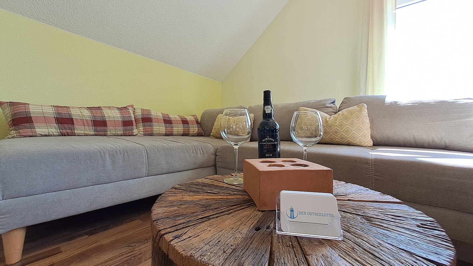 Apartamento vacacional entero, Haus am Achterwasser - Ferienwohnung im Og in Zinnowitz, Usedomer Norden