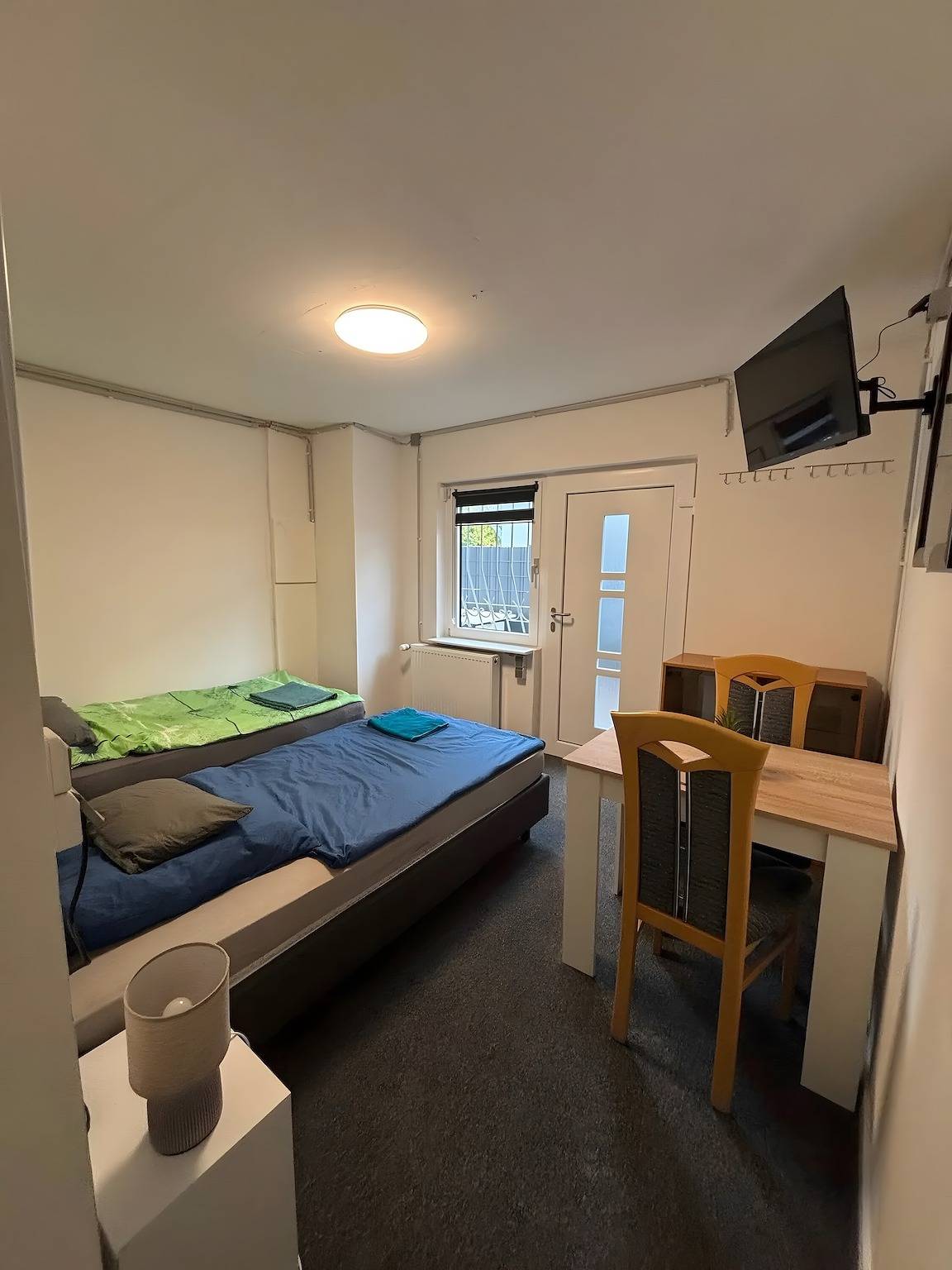 Apartment im Hotel 'Menzel 5' mit Bergblick, Gemeinschaftsterrasse und Wlan in Beckingen, Saargau