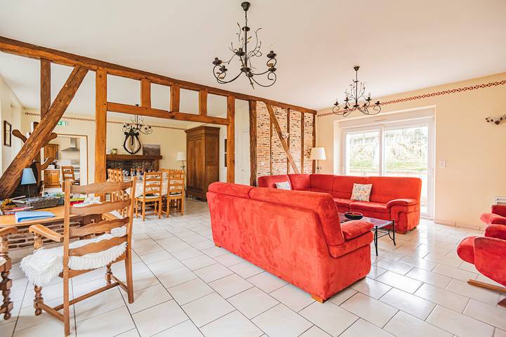 Gîte pour 14 personnes, avec jardin et terrasse à Chavot-Courcourt - 3