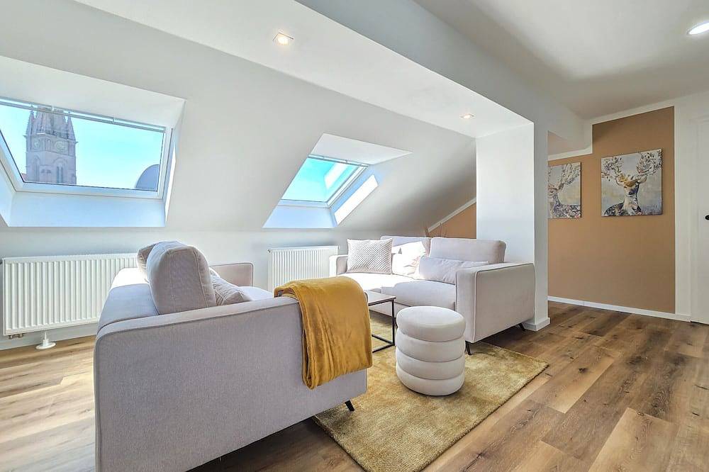 Ganze Wohnung, Alpha Apartments: Central Charm, Skylight Comfort in Dortmund, Ruhrgebiet