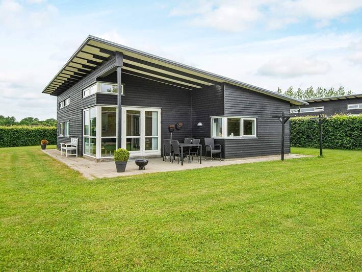 Ferienhaus für 6 Personen, mit Whirlpool und Terrasse in Råde Strand